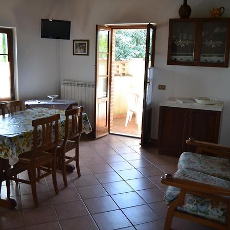 Agriturismo Lo Strettoio Castelnuovo Berardenga Exterior foto