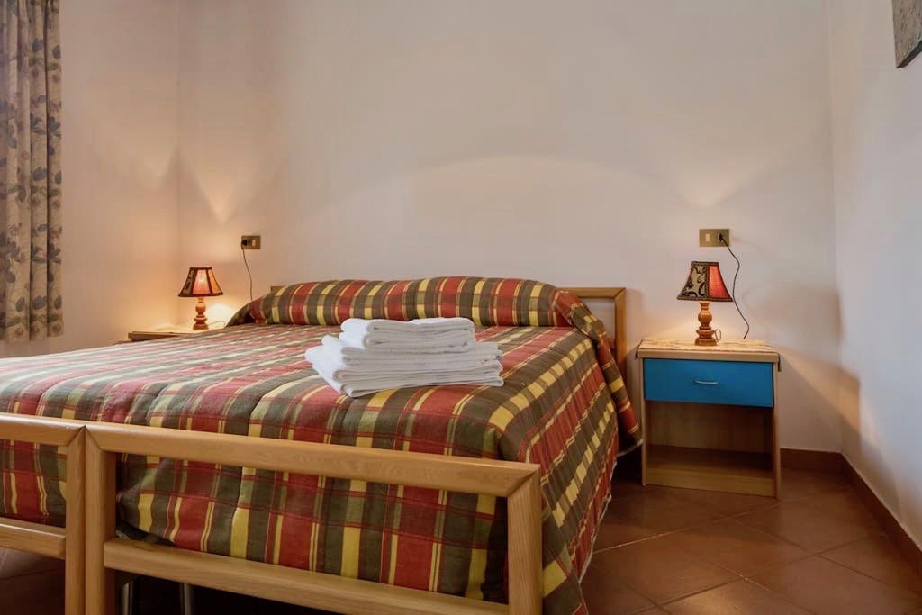 Agriturismo Lo Strettoio Castelnuovo Berardenga Exterior foto